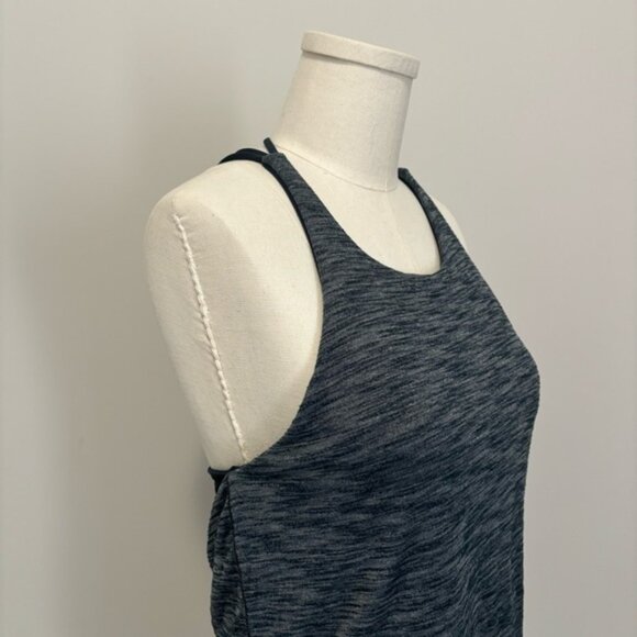 Lululemon Raise The Barre Tank Low Back Workout Tank Top With Sports Bra Size 6 - Picture 10 of 16